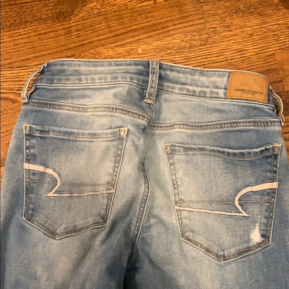 American Eagle ripped super stretch skinny jeans - Picture 2 of 3